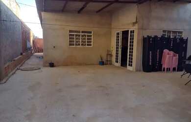 Imagem 5: VENDO CASA NO P SUL. 200m² de Área, 4 Vagas na garageme2 Dormitórios