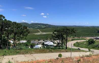 Imagem: O terreno possui 1.111m² de Área e está localizado em Flores