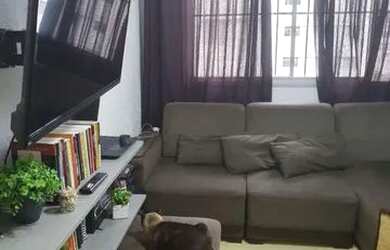 Imagem: O apartamento possui 2 Dormitórios, 1 Banheiro, 1 Vaga na garagem