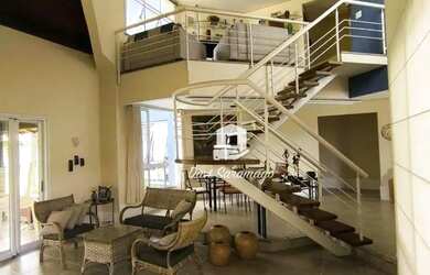 Imagem: A casa em condomínio possui 3 Dormitórios, 4 Banheiros, 2