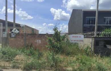 Imagem: O terreno possui 146m² de Área e está localizado em Estados