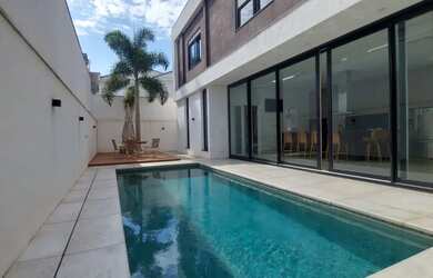 Imagem 3: Casa no Condomínio Villagio Bourbon com 465m², 3 vagas para venda no...