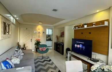 Imagem: O apartamento possui 3 Dormitórios, 2 Banheiros, 1 Vaga na