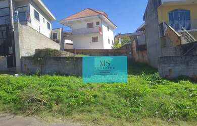 Imagem: O terreno possui 228m² de Área e está localizado em Abranches