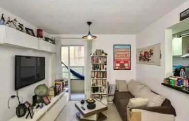 Imagem: O apartamento possui 2 Dormitórios, 2 Banheiros, 1 Vaga na