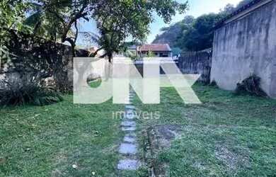 Imagem: O terreno possui 440m² de Área e está localizado em Barra