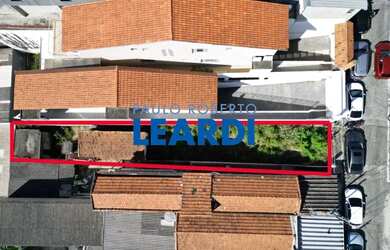 Imagem: O terreno possui 200m² de Área e está localizado em Vila