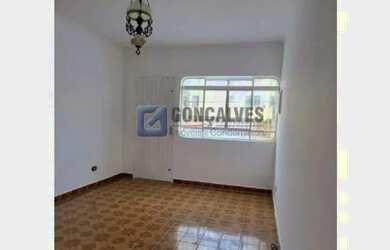 Imagem: A casa possui 2 Dormitórios, 3 Banheiros, 3 Vagas na garagem