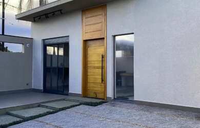 Imagem 3: Casa à venda em Caravelas, Cananéia - 3 dormitórios, 2 banheiros, garagem...