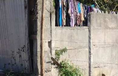 Imagem: O terreno possui 300m² de Área e está localizado em Barra