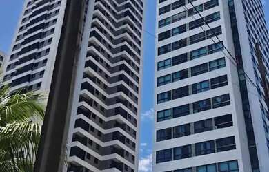 Imagem: O apartamento possui 1 Dormitório, 1 Banheiro, 1 Vaga na garagem