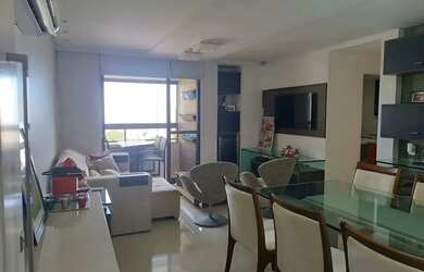 Imagem: O apartamento possui 3 Dormitórios, 3 Banheiros, 2 Vagas na