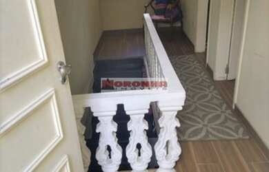 Imagem 12: SOBRADO NO JARDIM SÃO PAULO QUE FAZ FRENTE PARA UMA RUA E FUNDO PARA...