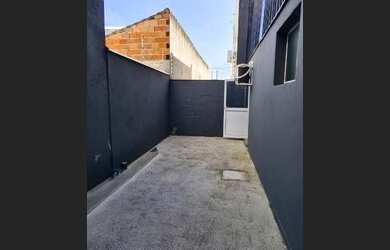 Imagem 9: Galpão/Depósito/Armazém para aluguel e venda tem 196 metros quadrados