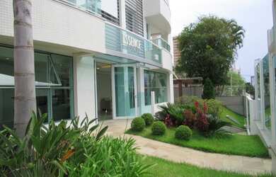 Imagem: O apartamento possui 3 Dormitórios, 2 Banheiros, 2 Vagas na