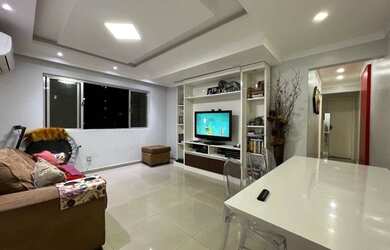 Imagem: O apartamento possui 2 Dormitórios, 2 Banheiros, 1 Vaga na