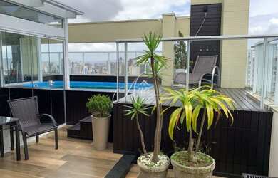 Imagem: O apartamento possui 4 Dormitórios, 3 Banheiros, 2 Vagas na