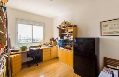 Imagem 12: Apartamento espaçoso com planta perfeita e linda vista no Alto da Lapa