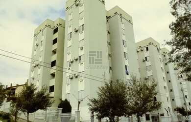 Imagem: O apartamento possui 3 Dormitórios, 1 Banheiro, 1 Vaga na garagem