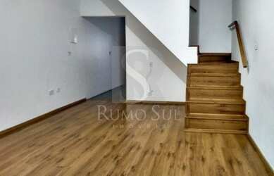 Imagem: A casa possui 3 Dormitórios, 2 Banheiros, 1 Vaga na garagem