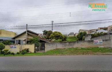 Imagem: O terreno à venda possui 1400m² de Área e está localizado