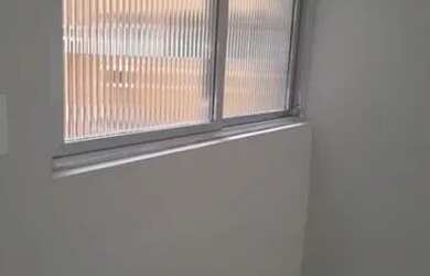 Imagem 8: Sala livig, cozinha, o1 banheiro, piso em porcelanato, novinho