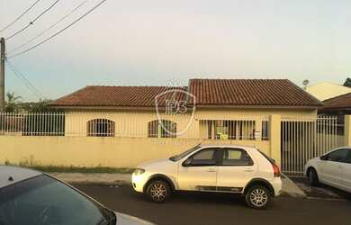 Imagem: A casa possui 1 Dormitório, 1 Banheiro, 10m² de Área e está