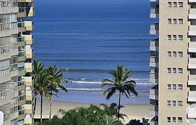 Imagem: O apartamento possui 3 Dormitórios, 1 Banheiro, 2 Vagas na