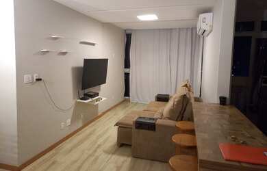 Imagem: O apartamento possui 3 Dormitórios, 2 Banheiros, 2 Vagas na