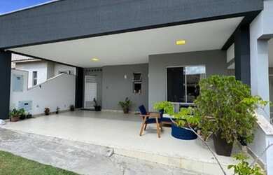 Imagem: A casa em condomínio possui 3 Dormitórios, 3 Banheiros, 2