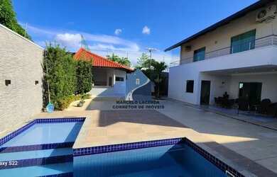 Imagem: A casa em condomínio possui 4 Dormitórios, 5 Banheiros, 4