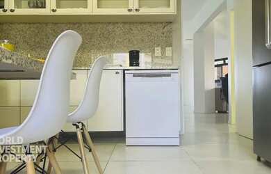 Imagem 11: Lindo apartamento com Vista Deslumbrante sobre o Oceano Atlantico na Avenida...