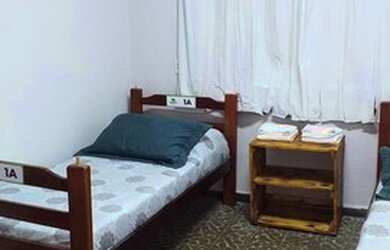 Imagem: A pousada chalé possui 5 Dormitórios, 1 Vaga na garagem, Imóvel