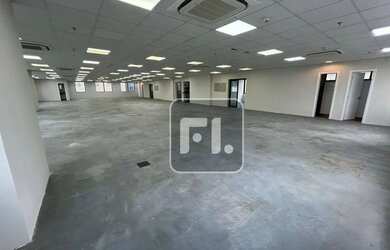 Imagem: O depósito possui 5 Vagas na garagem, 238m² de Área e Imóvel