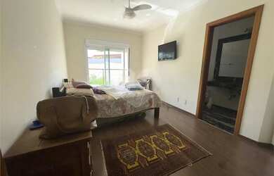 Imagem 13: Casa à venda ou para alugar com 4 quartos, sendo 3 suítes, no condomínio...