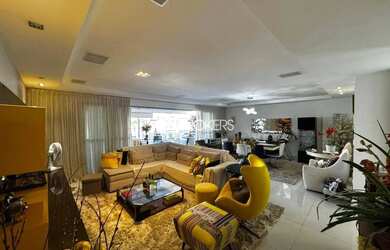 Imagem: O apartamento na cobertura possui 4 Dormitórios, 5 Banheiros