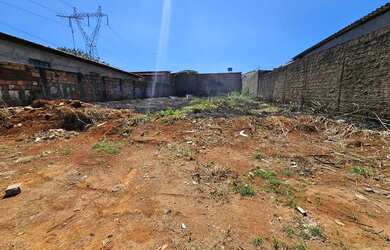 Imagem 6: Lote/Terreno para venda tem 390 metros quadrados em Jardim Bela Vista...