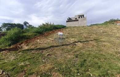 Imagem: O terreno possui 250m² de Área, Imóvel novo e está localizado