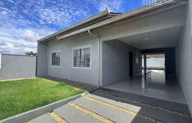 Imagem: A casa possui 2 Dormitórios, 1 Banheiro e 88m² de Área e