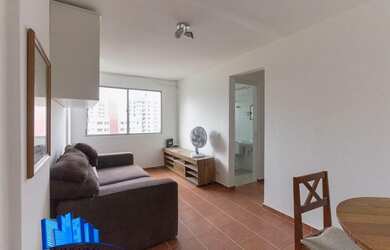 Imagem: O apartamento possui 2 Dormitórios, 1 Banheiro, 1 Vaga na garagem