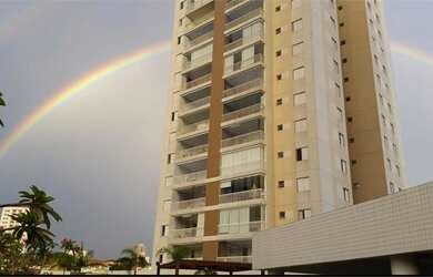 Imagem: O apartamento possui 2 Dormitórios, 2 Banheiros, 2 Vagas na