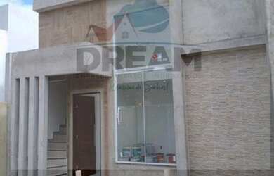 Imagem: A casa possui 2 Dormitórios, 1 Banheiro, 1 Vaga na garagem