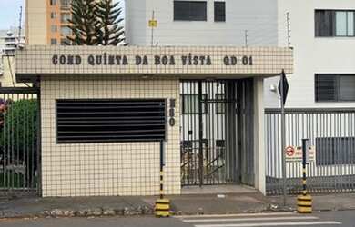 Imagem 2: Apto 2 4 Em frente para avenida Condomínio Quinta da Boa Vista