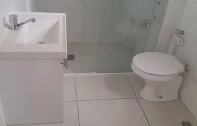 Imagem 6: Sala livig, cozinha, o1 banheiro, piso em porcelanato, novinho
