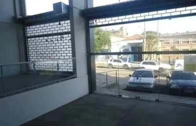 Imagem: O depósito possui 900m² de Área e está localizado em Navegantes