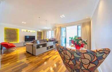 Imagem: O apartamento possui 4 Dormitórios, 4 Banheiros, 4 Vagas na