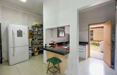 Imagem 11: Casa à Venda 4 Quartos, 1 suíte e 4 Vagas 300 m² Santa Terezinha