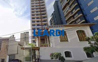 Imagem: O apartamento possui 3 Dormitórios, 3 Banheiros, 2 Vagas na