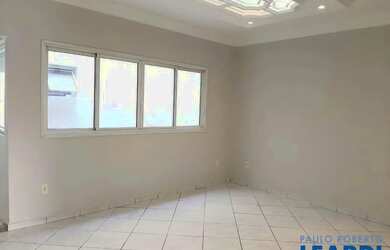 Imagem 11: SOBRADO - CERÂMICA - SP. Área de serviço, 320m² de Área, 5 Vagas...