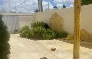 Imagem 15: Aluga-se casa Nova Betania piscina